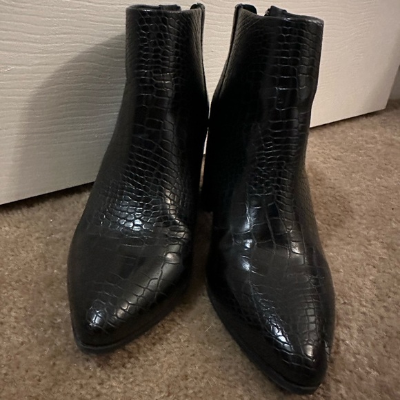 Black Crocodile Booties - Bundle and Save! - Picture 3 of 8